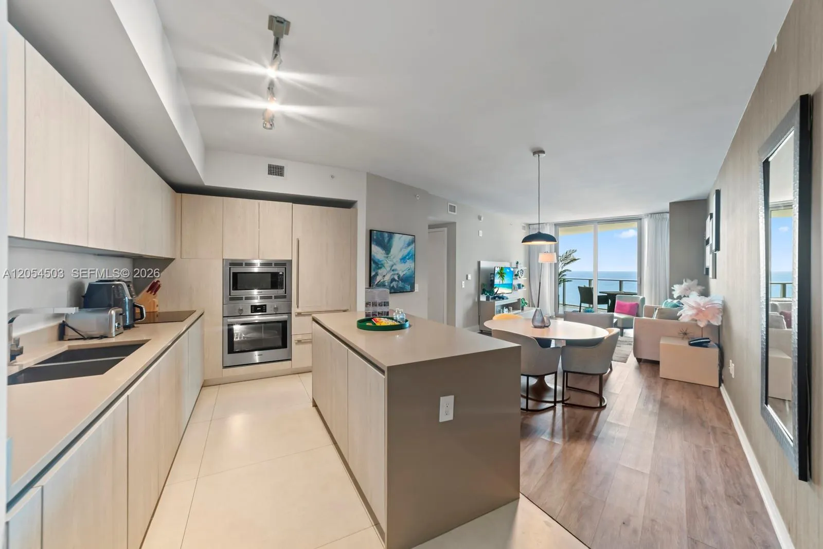 Foto de propiedad en 4111 S Ocean Drive 1509, Hollywood, FL 33019 Hollywood con MLS#