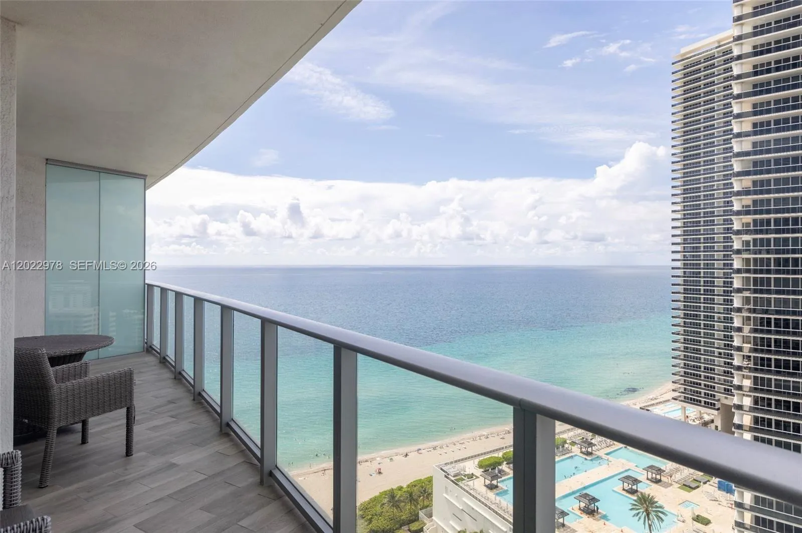 Vendido 4111 S Ocean Drive 2209, Hollywood, FL 33019, Hollywood, FL 33019