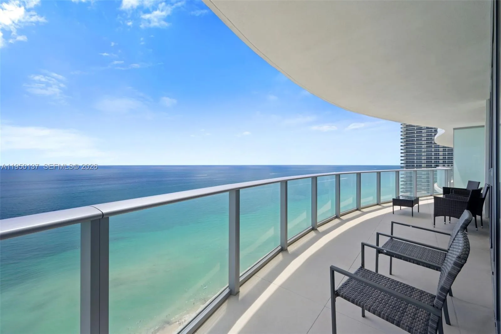 Foto de propiedad en 4111 S Ocean Drive 3002, Hollywood, FL 33019 Hollywood con MLS#