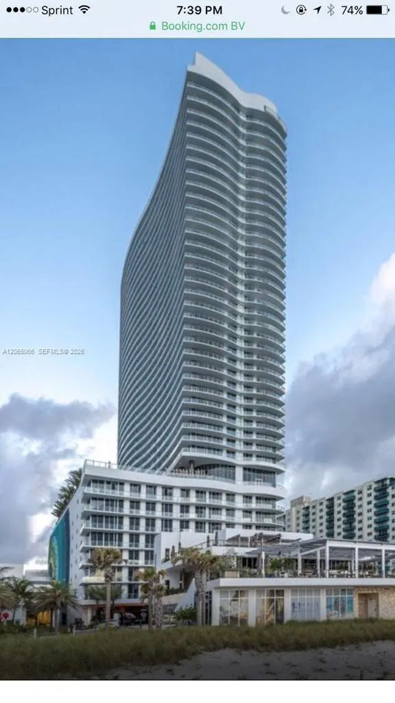 Foto de propiedad en 4111 S Ocean Drive 3605, Hollywood, FL 33019 Hollywood con MLS# 