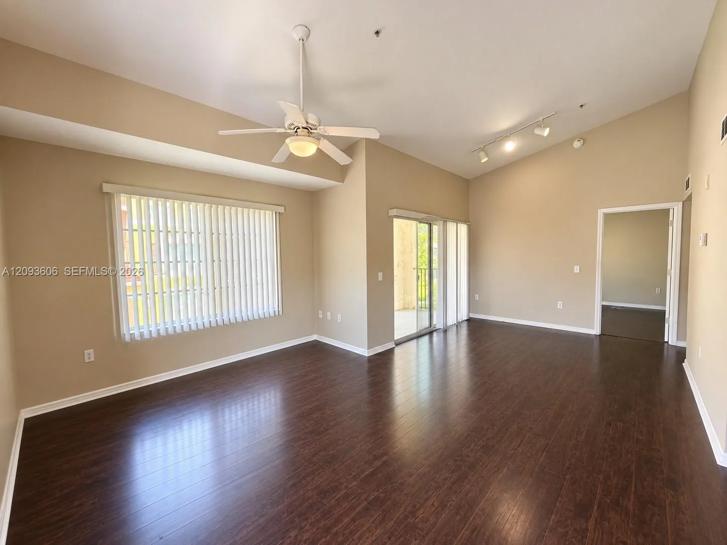 En Renta 4115 San Marino Boulevard 202, West Palm Beach, FL 33409, West Palm Beach, FL 33409