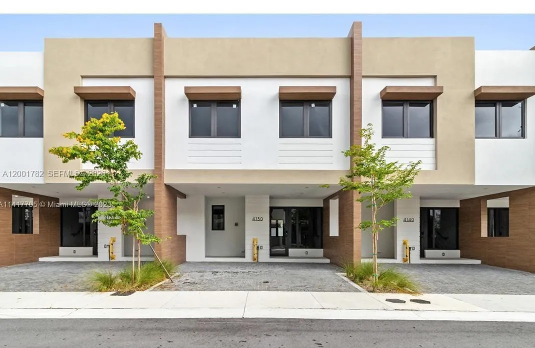 Foto de propiedad en 4130 N Oak Place 4130, Dania Beach, FL 33314 Dania Beach con MLS# 