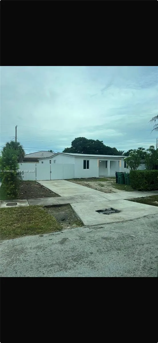 En Venta 4135 SW 116th Avenue, Miami, FL 33165, Miami, FL 33165