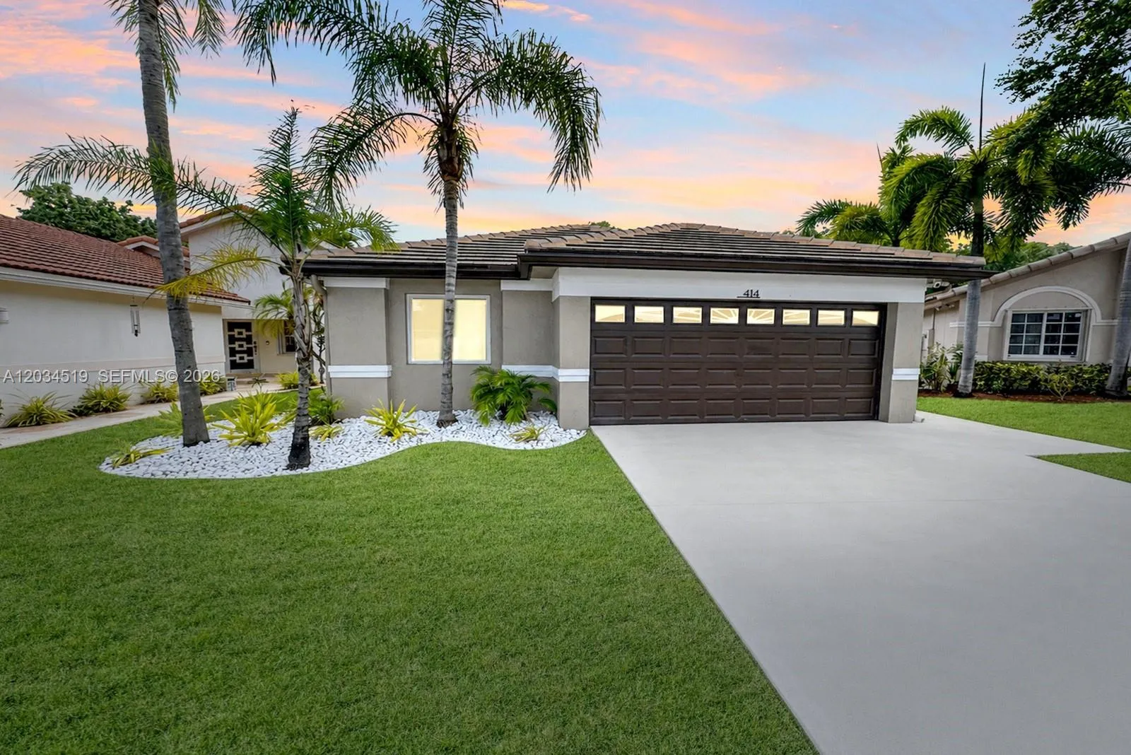 Foto de propiedad en 414 SW 177th Avenue, Pembroke Pines, FL 33029 Pembroke Pines con MLS# 
