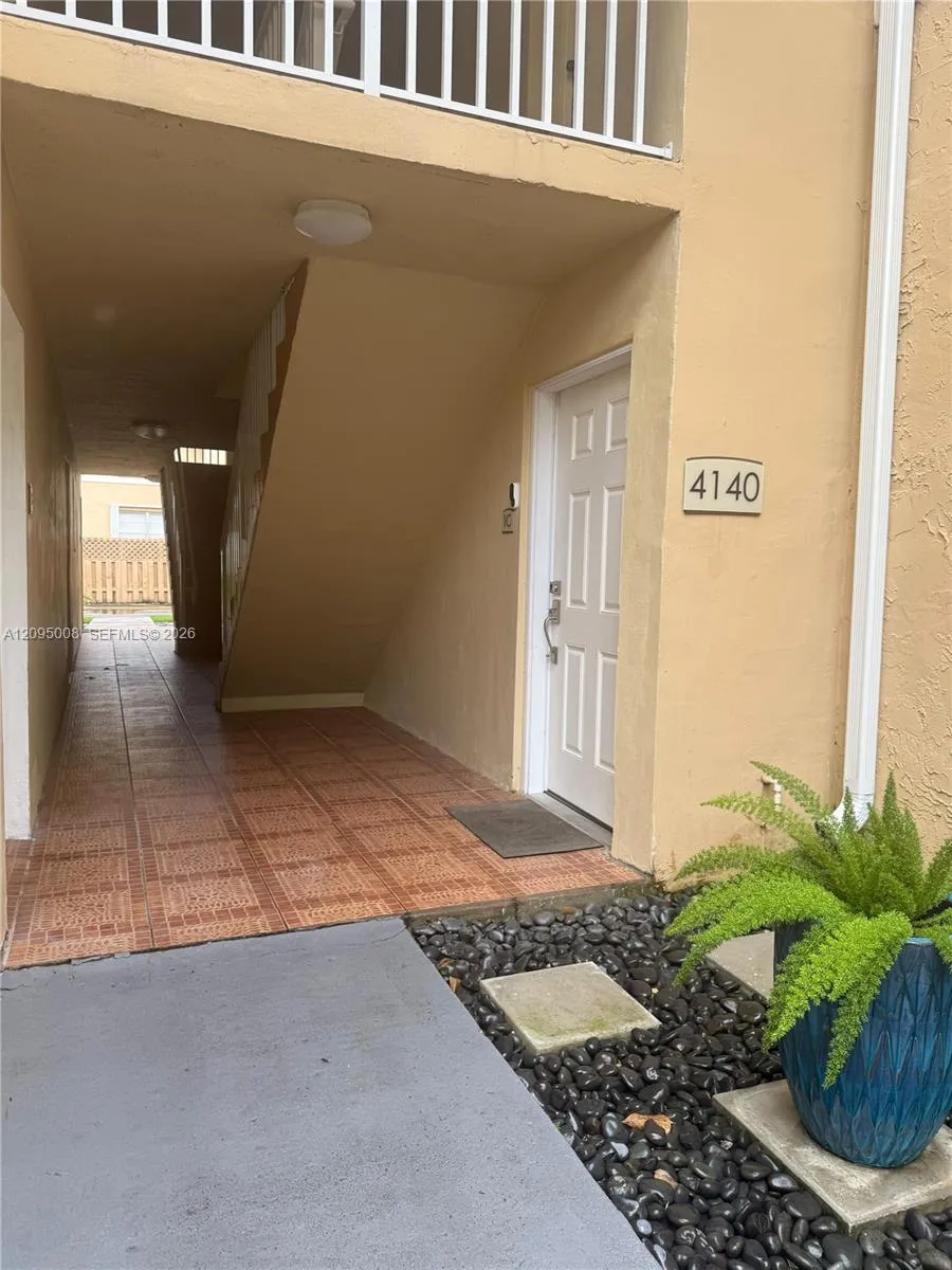 En Renta 4140 NW 79th Avenue 1C, Doral, FL 33166, Doral, FL 33166