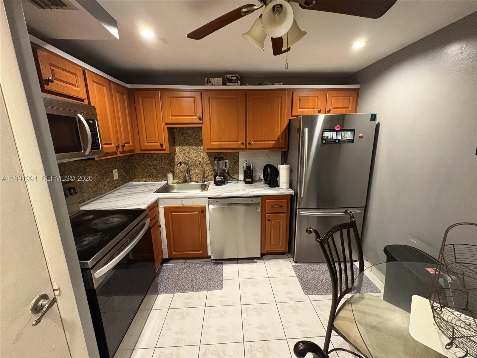 Foto de propiedad en 4152 Inverrary Drive 303, Lauderhill, FL 33319 Lauderhill con MLS# 