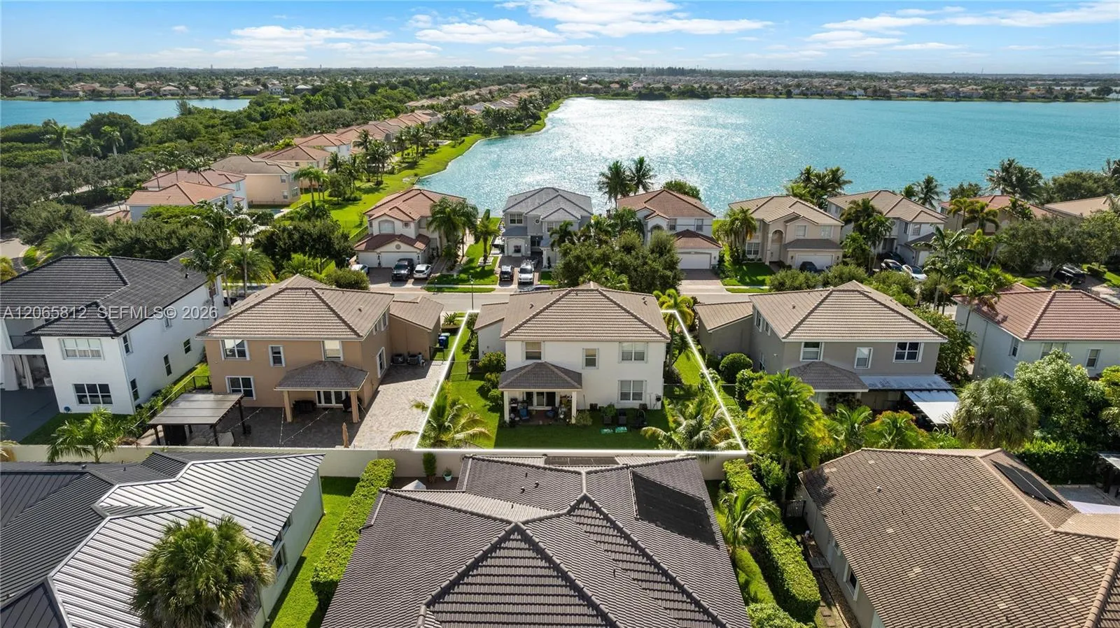 Foto de propiedad en 4168 SW 183rd Avenue, Miramar, FL 33029 Miramar con MLS# 