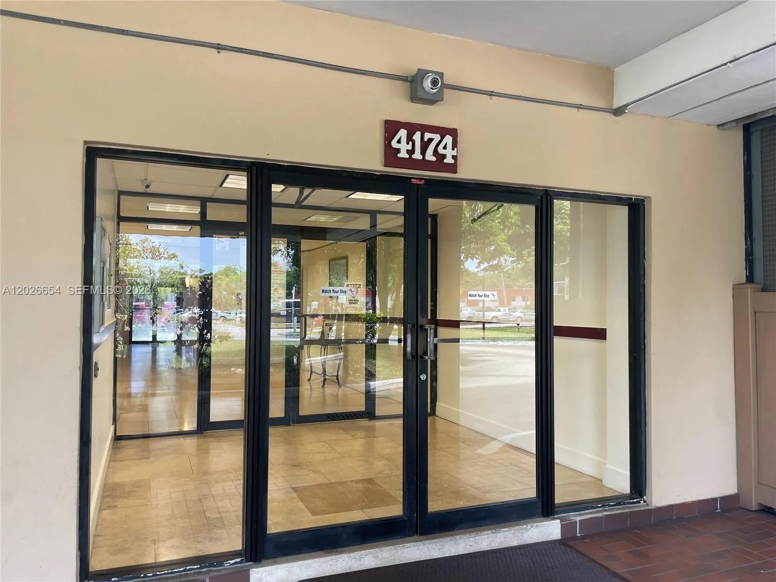 Foto de propiedad en 4174 Inverrary Drive 903, Lauderhill, FL 33319 Lauderhill con MLS# 