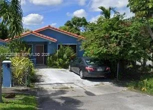 Foto de propiedad en 4198 W 10th Avenue, Hialeah, FL 33012 Hialeah con MLS# 