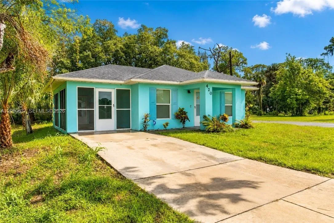 En Venta 420 Dr Martin Luther King Boulevard, LaBelle, FL 33935, LaBelle, FL 33935
