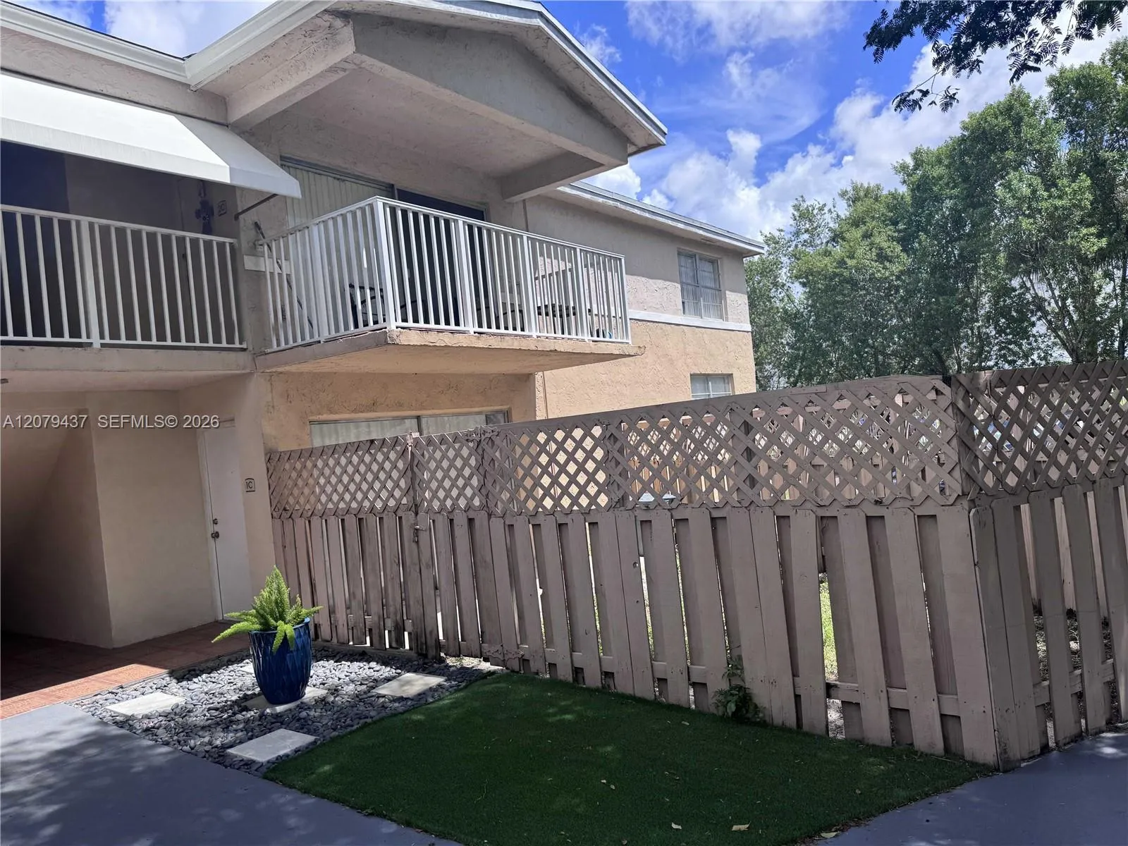 Foto de propiedad en 4200 NW 79th Avenue 1C, Doral, FL 33166 Doral con MLS# 