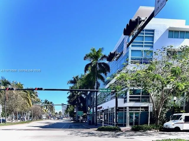 Alquilada 421 Meridian Avenue 14, Miami Beach, FL 33139, Miami Beach, FL 33139