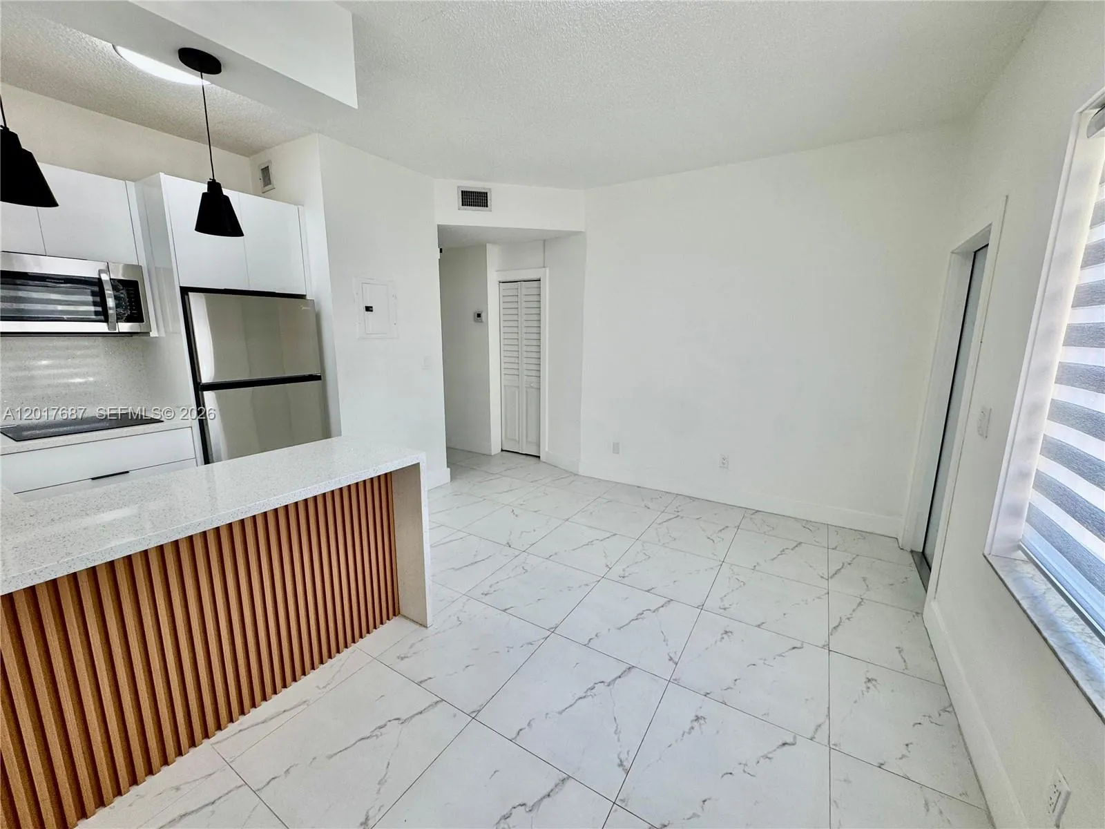 Foto de propiedad en 421 NW 13th Avenue A, Miami, FL 33125 Miami con MLS# 