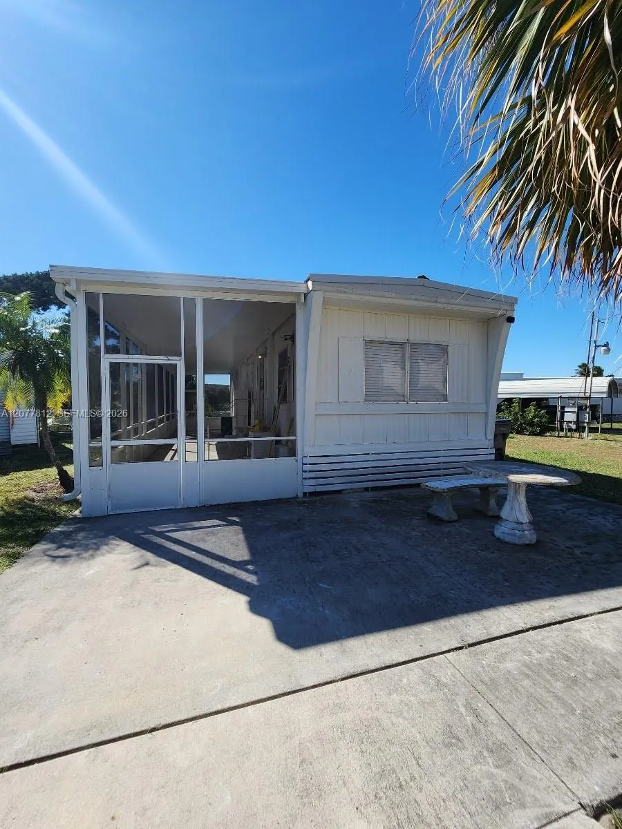 En Renta 4222 Hibiscus Circle House, West Palm Beach, FL 33409, West Palm Beach, FL 33409