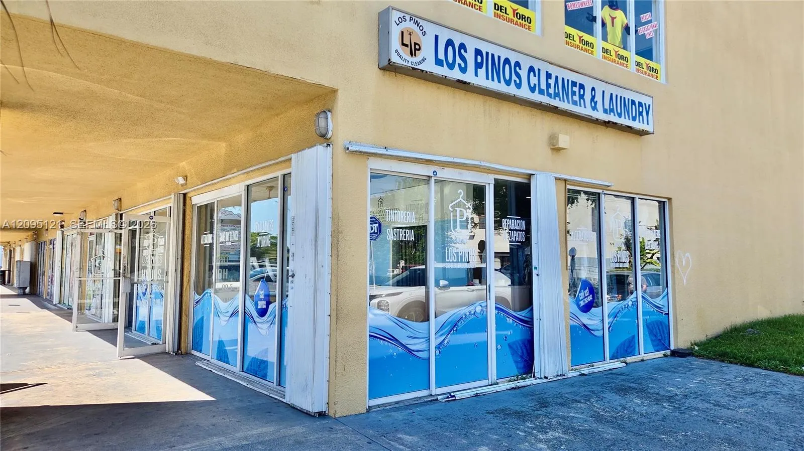 En Venta 4222 W 16th Avenue, Hialeah, FL 33012, Hialeah, FL 33012