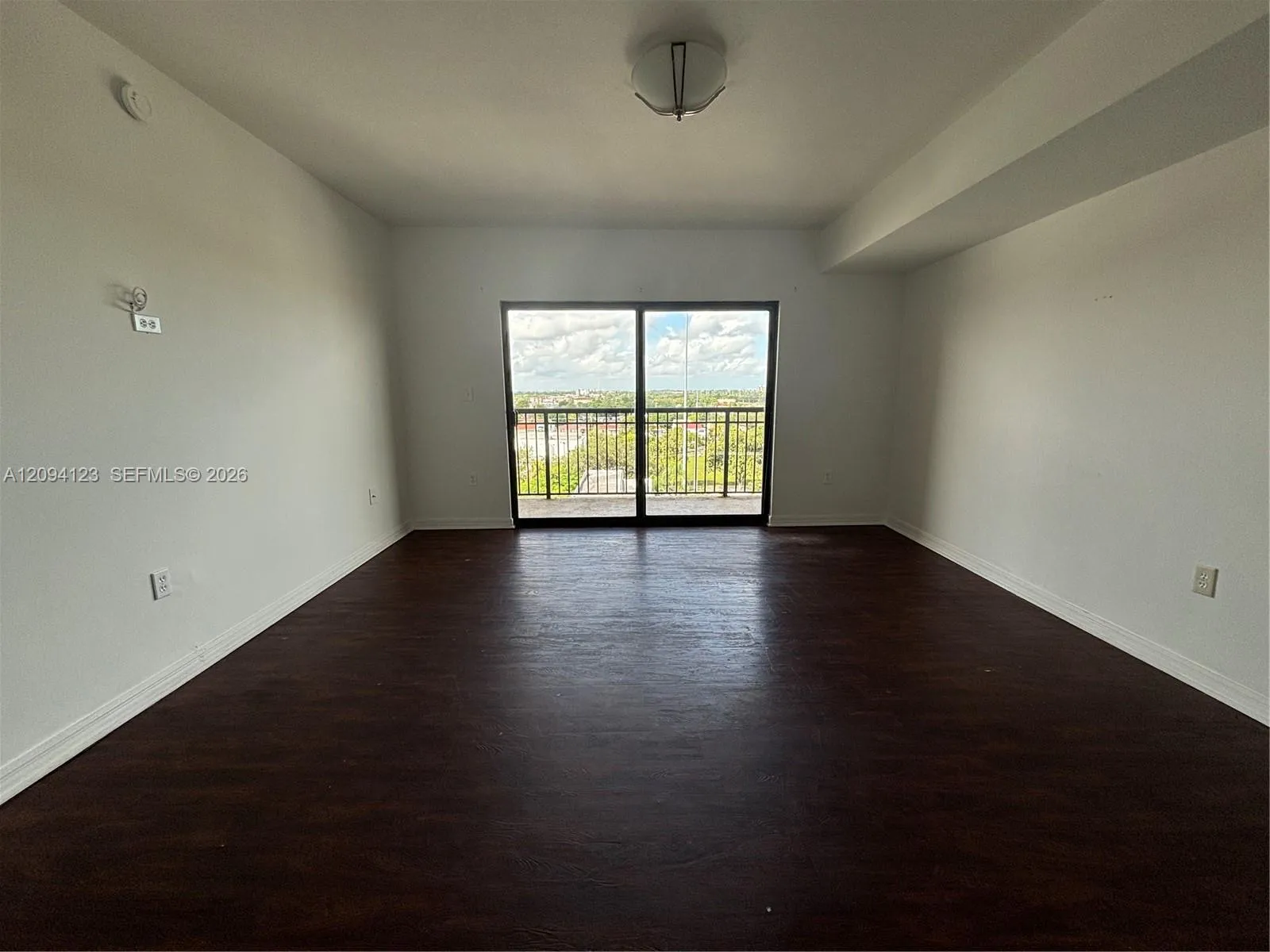 En Renta 4242 NW 2nd Street 813, Miami, FL 33126, Miami, FL 33126