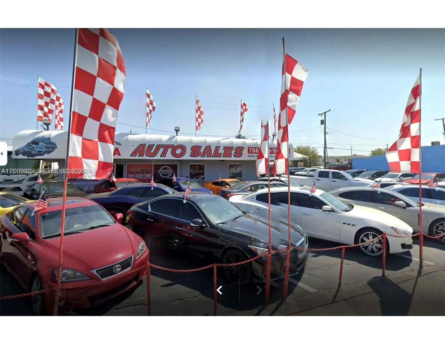 Foto de propiedad en 4245 E 8th Avenue, Hialeah, FL 33013 Hialeah con MLS# 