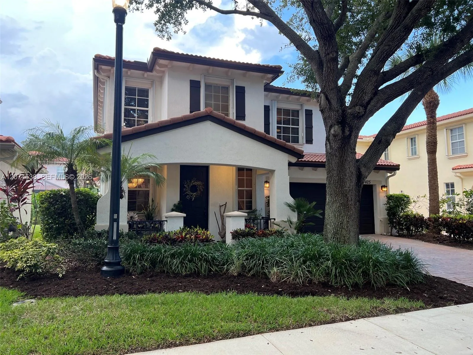 Foto de propiedad en 425 Pumpkin Drive, Palm Beach Gardens, FL 33410 Palm Beach Gardens con MLS# 
