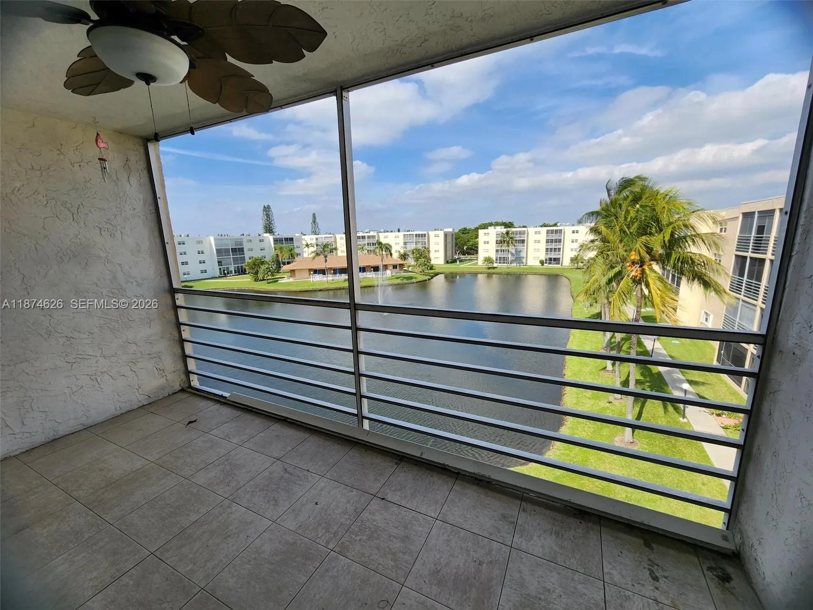 Foto de propiedad en 425 SE 11th Terrace 403, Dania Beach, FL 33004 Dania Beach con MLS# 