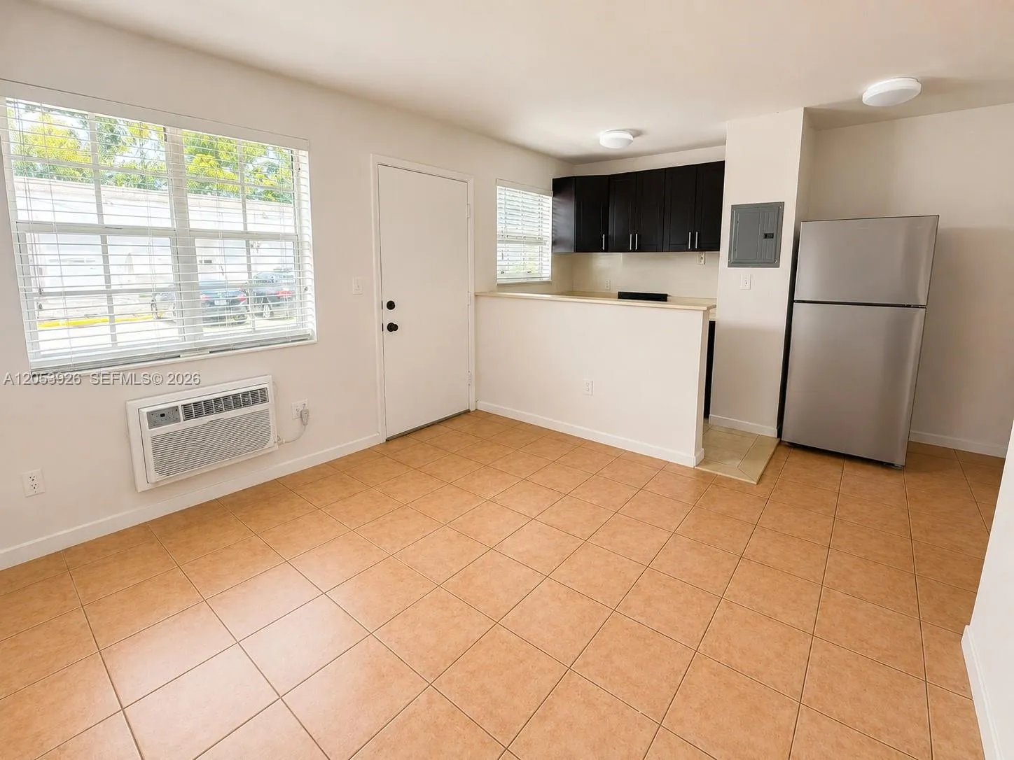 Foto de propiedad en 427 Anastasia Avenue 5, Coral Gables, FL 33134 Coral Gables con MLS# 