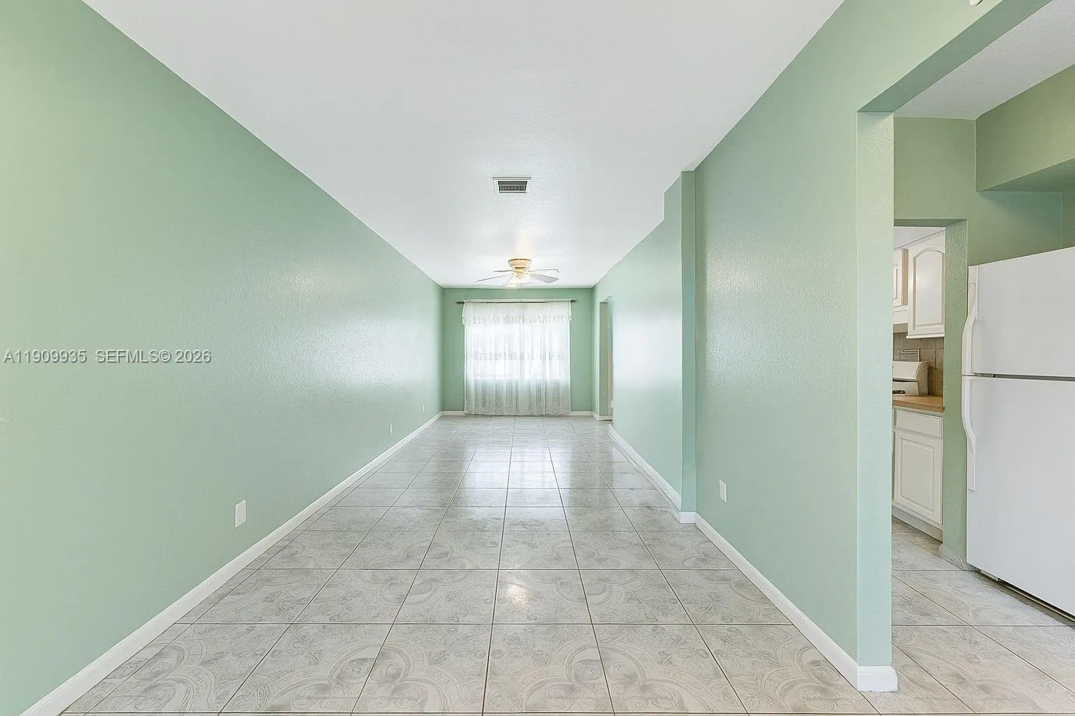 Foto de propiedad en 427 NW 84th Terrace 427, Miami, FL 33150 Miami con MLS# 