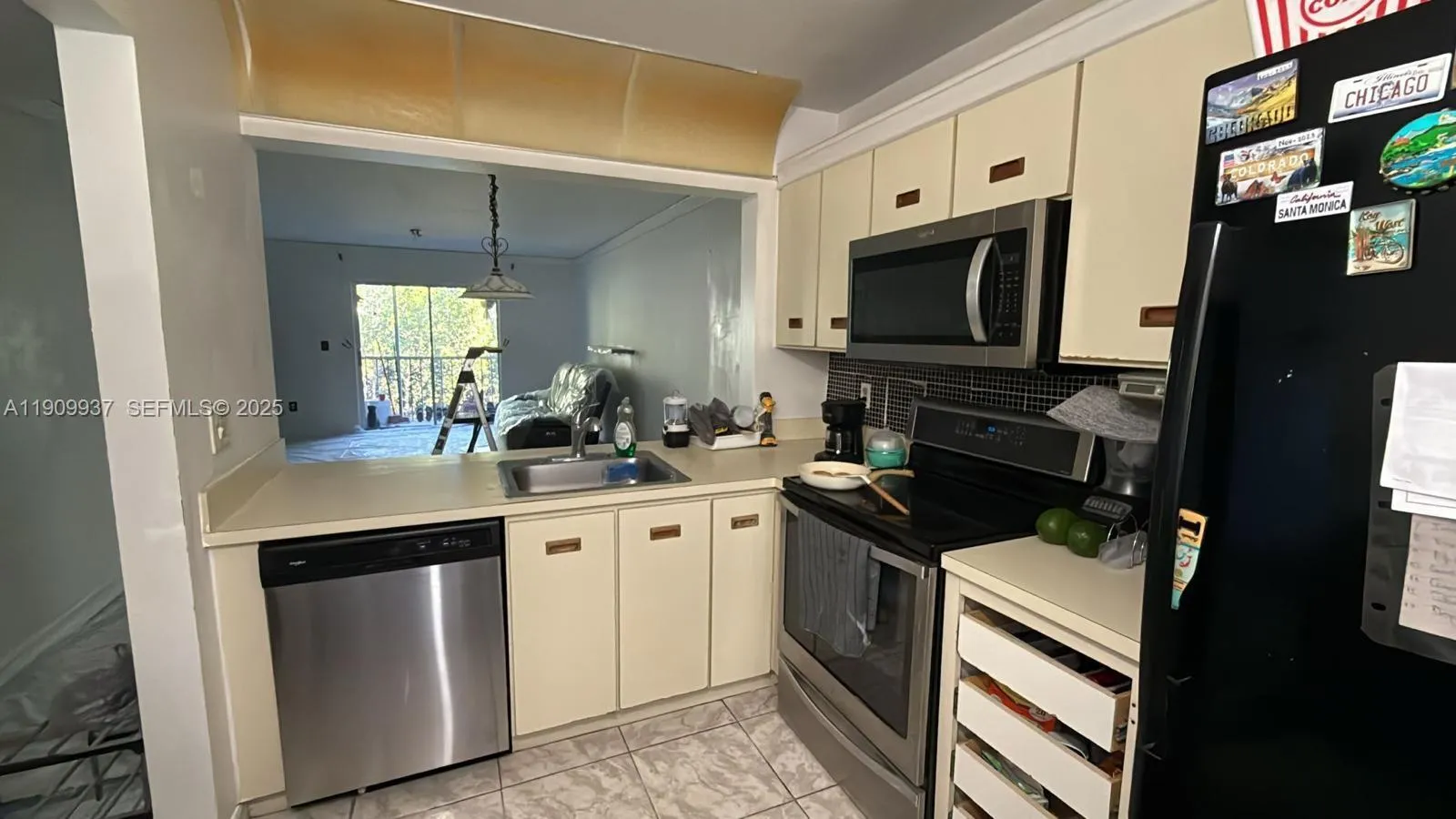 Foto de propiedad en 430 NE 210th Cir Terrace 203-3, Miami, FL 33179 Miami con MLS# 