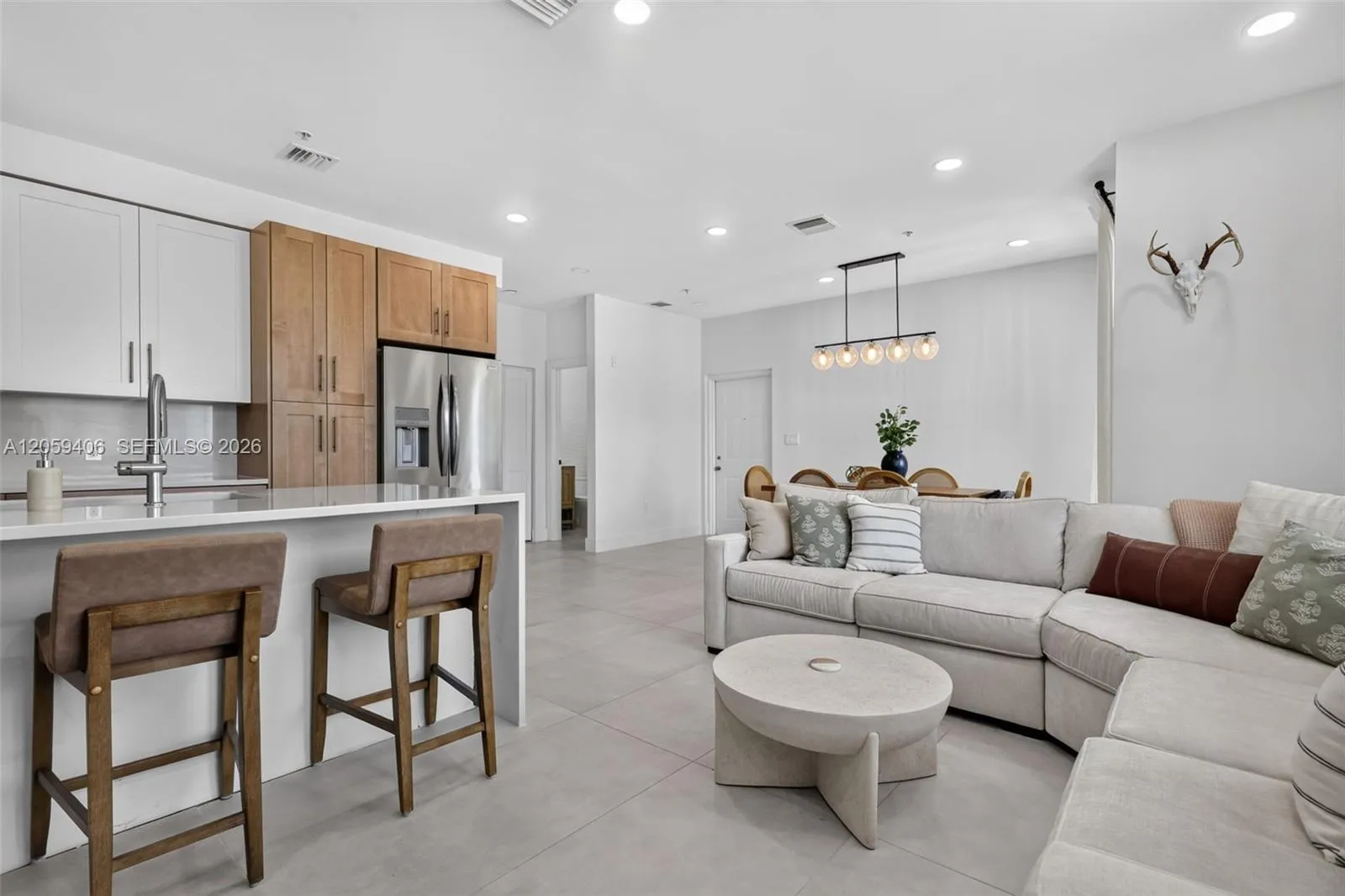 Foto de propiedad en 4301 SW 160th Avenue 202, Miramar, FL 33027 Miramar con MLS# 