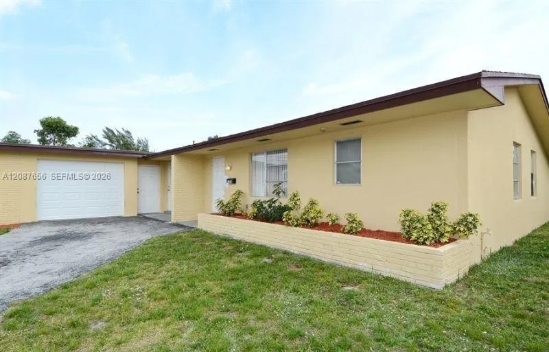 En Renta 4304 N Shore Drive, West Palm Beach, FL 33407, West Palm Beach, FL 33407