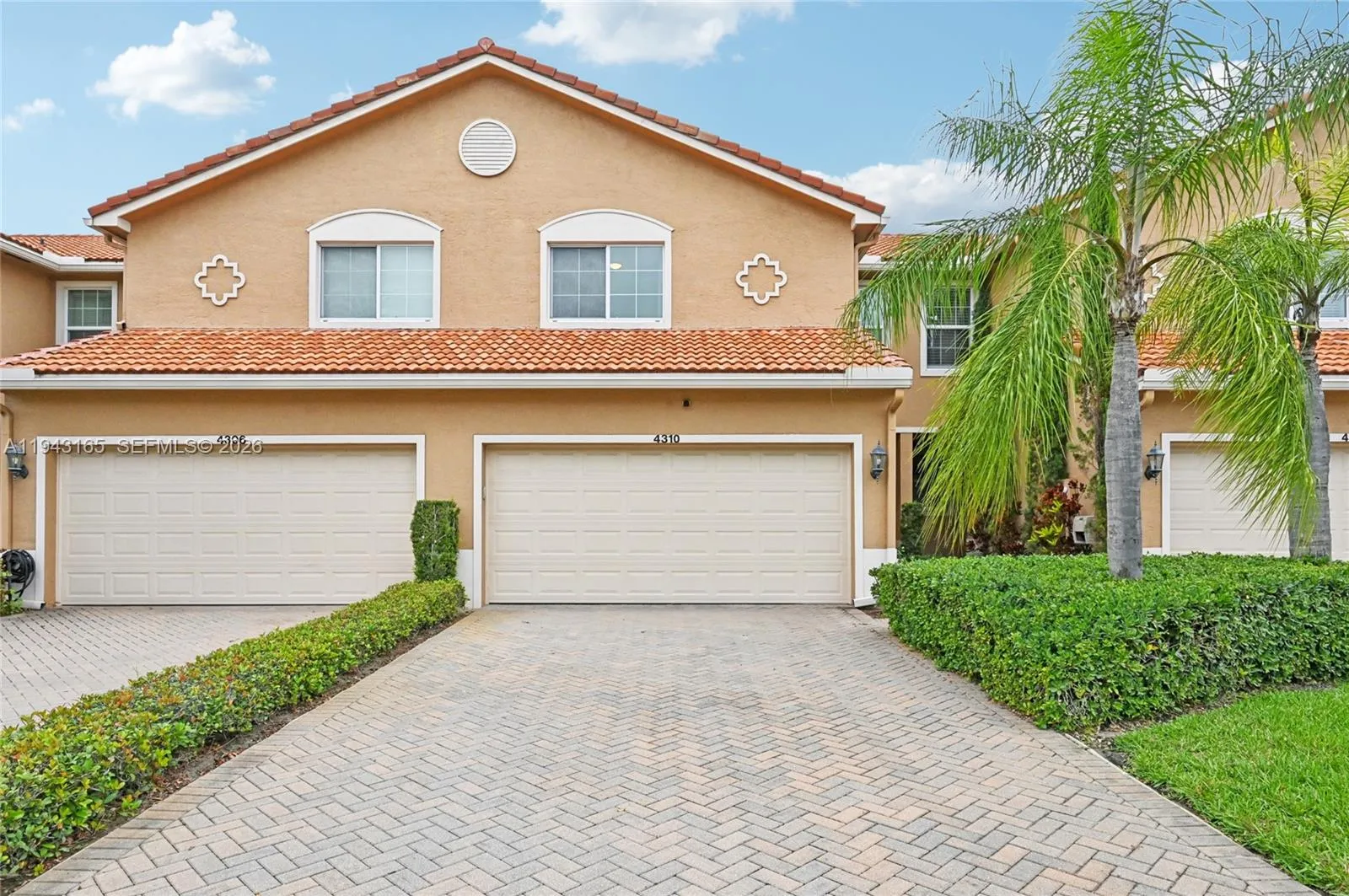 Vendido 4310 Colony View Drive, Lake Worth, FL 33463, Lake Worth, FL 33463