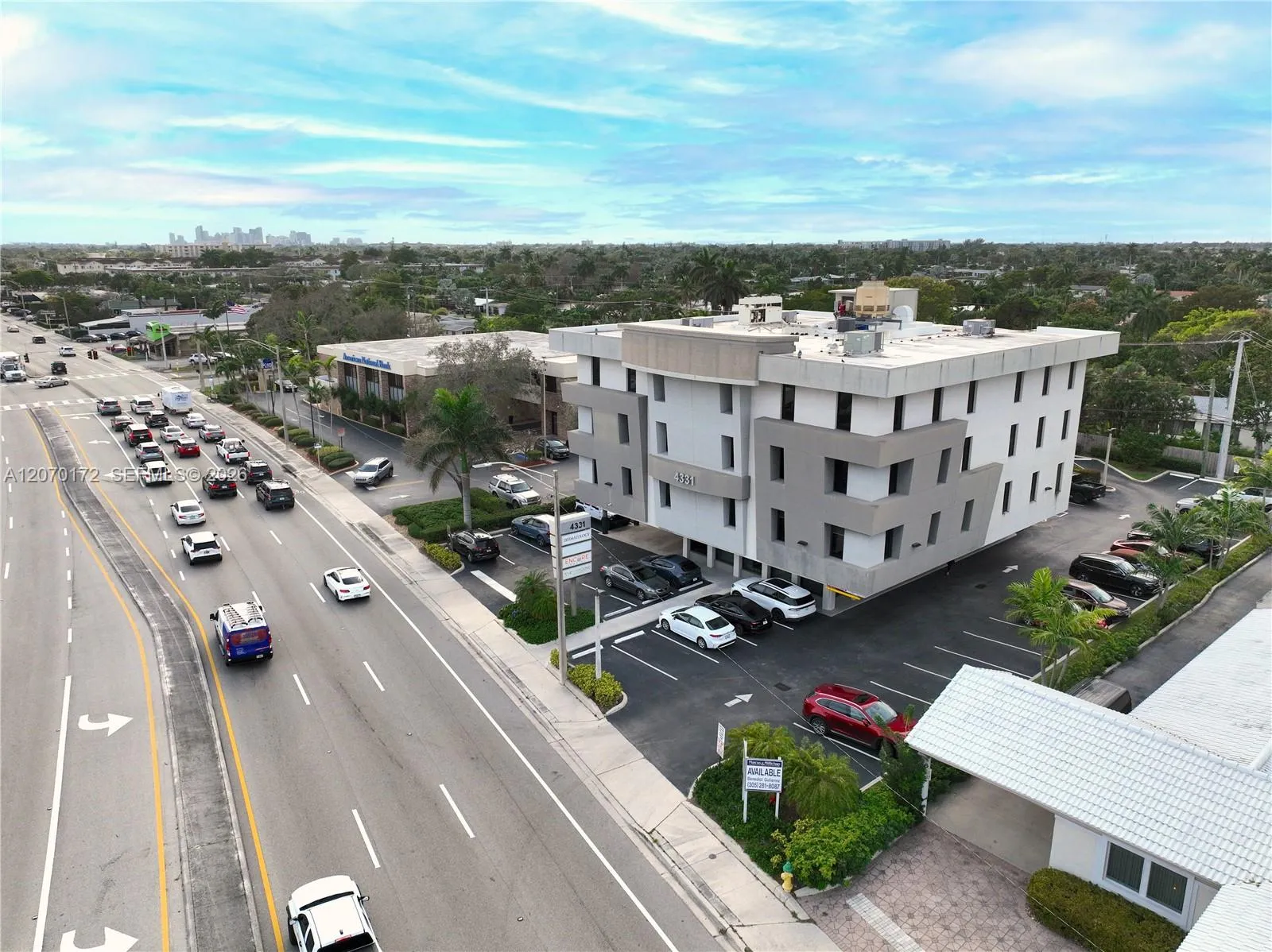 En Venta 4331 N Federal Highway, Oakland Park, FL 33308, Oakland Park, FL 33308
