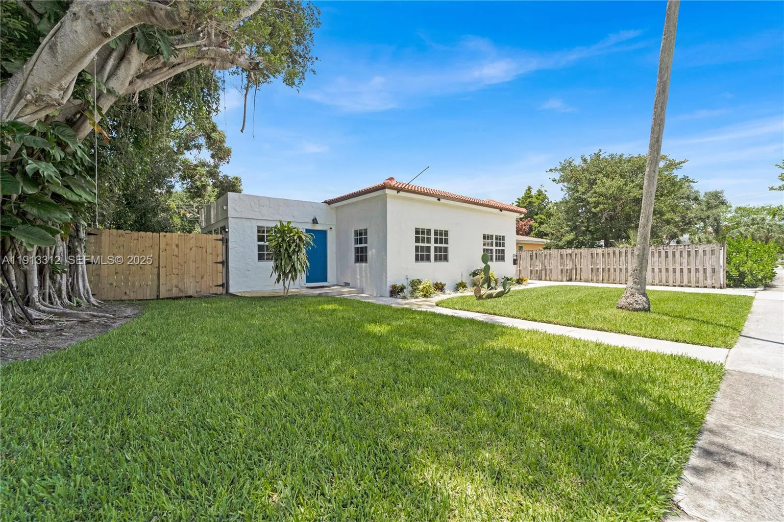 Vendido 436 Evergreen Drive, Lake Park, FL 33403, Lake Park, FL 33403