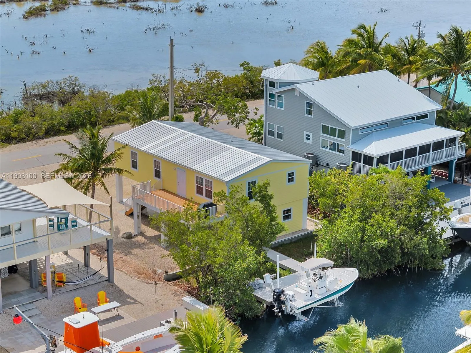 Foto de propiedad en 437 Pirates Road, FL 33042  con MLS# 