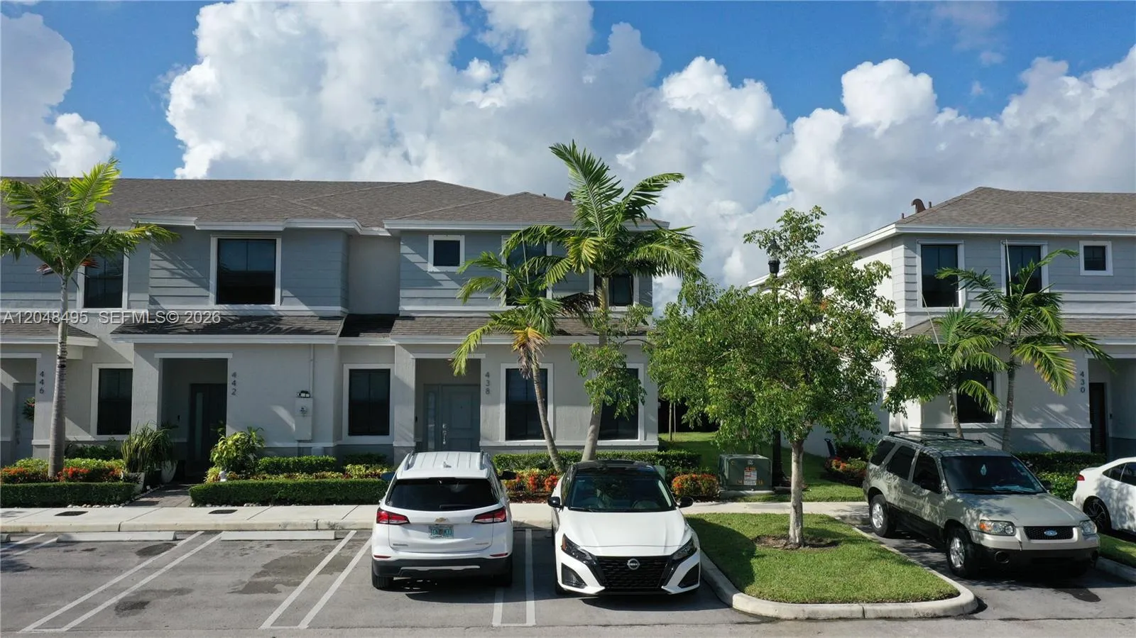 Foto de propiedad en 438 NE 12th Street, Florida City, FL 33034 Florida City con MLS# 