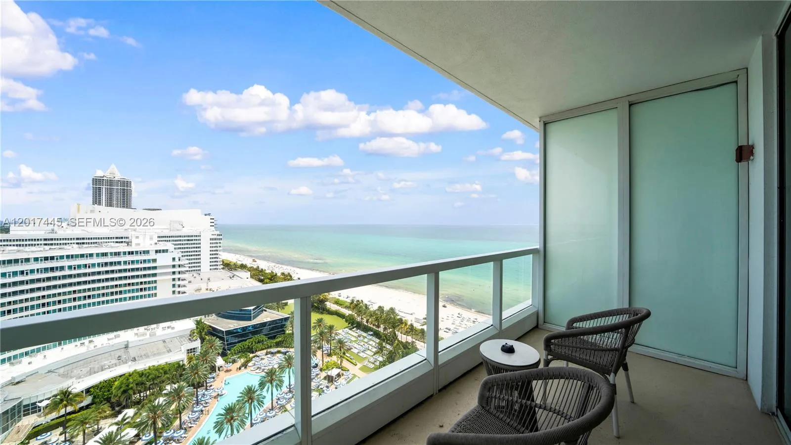 Foto de propiedad en 4391 Collins Avenue 1903, Miami Beach, FL 33140 Miami Beach con MLS# 