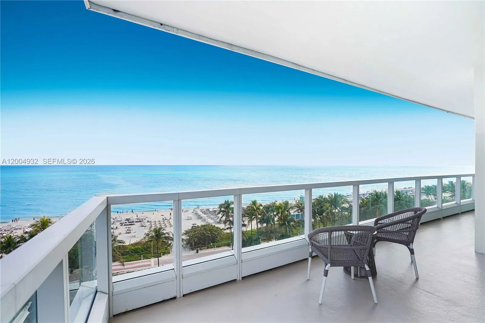 Foto de propiedad en 4391 Collins Avenue 709, Miami Beach, FL 33140 Miami Beach con MLS# 