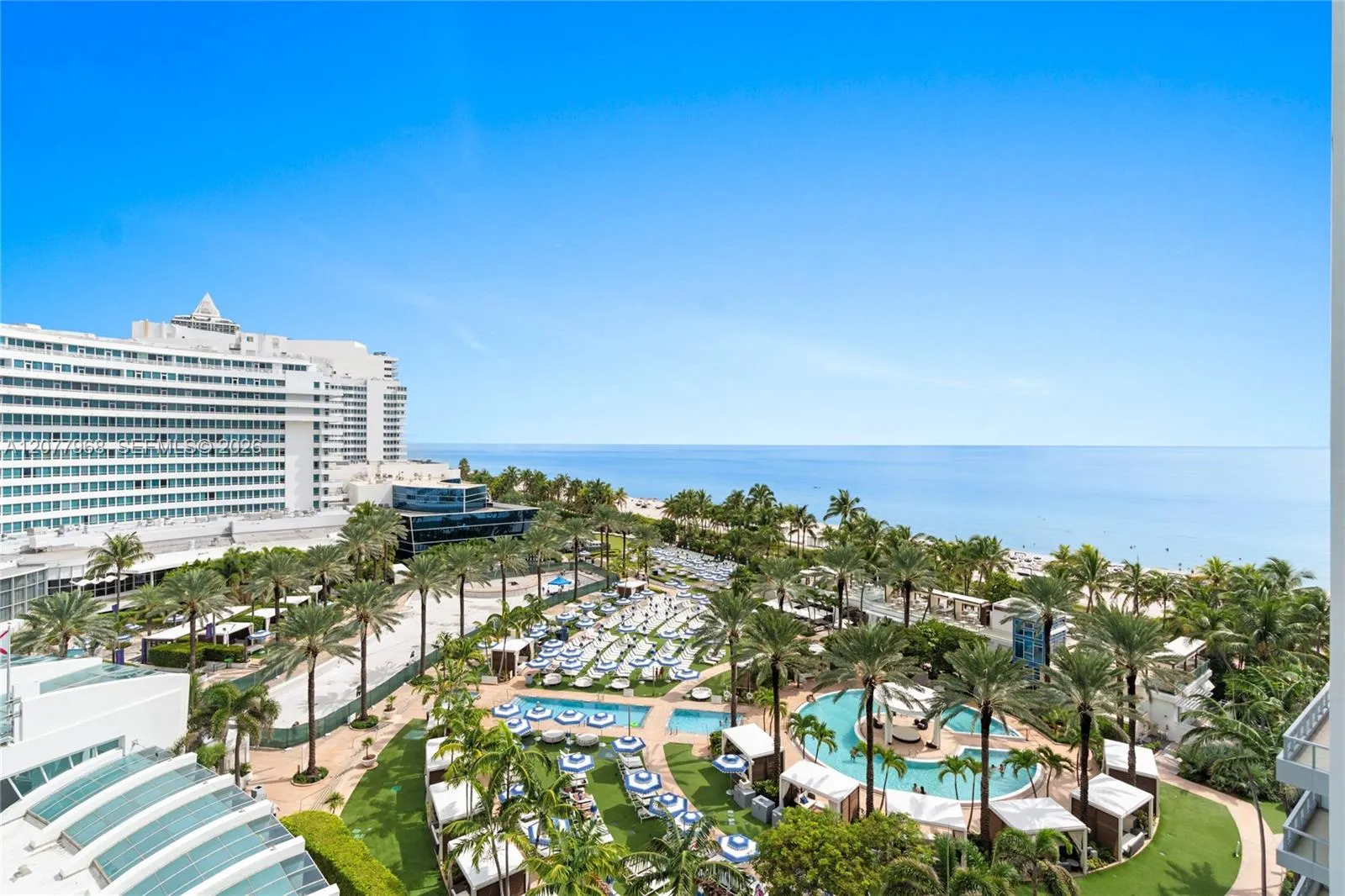 Foto de propiedad en 4391 Collins Avenue 803, Miami Beach, FL 33140 Miami Beach con MLS# 