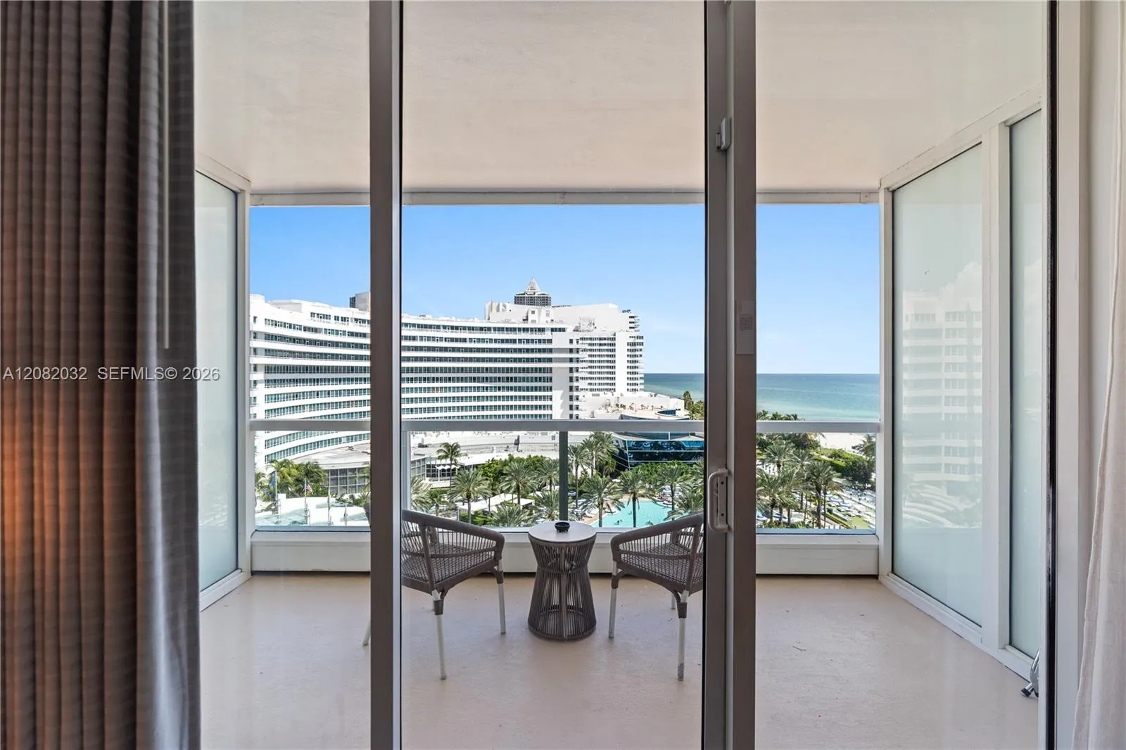 En Venta 4391 Collins Avenue 905, Miami Beach, FL 33140, Miami Beach, FL 33140