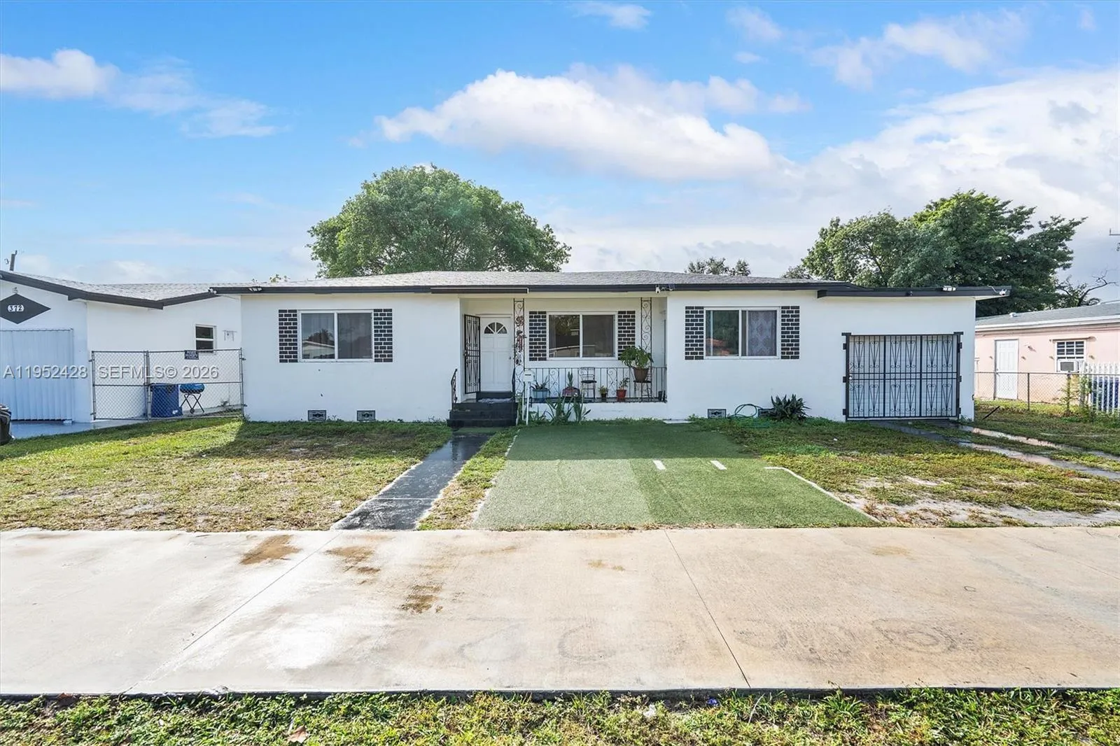 Foto de propiedad en 440 NW 119th, Miami, FL 33168 Miami con MLS# 