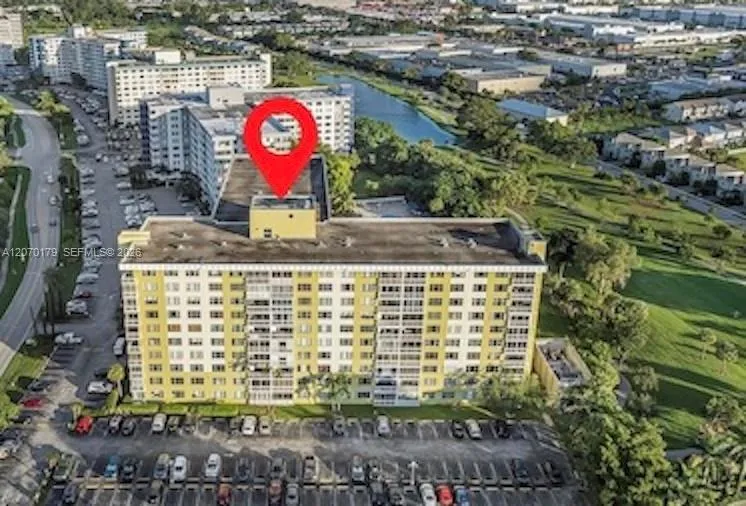 En Venta 4400 Hillcrest Drive 602B, Hollywood, FL 33021, Hollywood, FL 33021