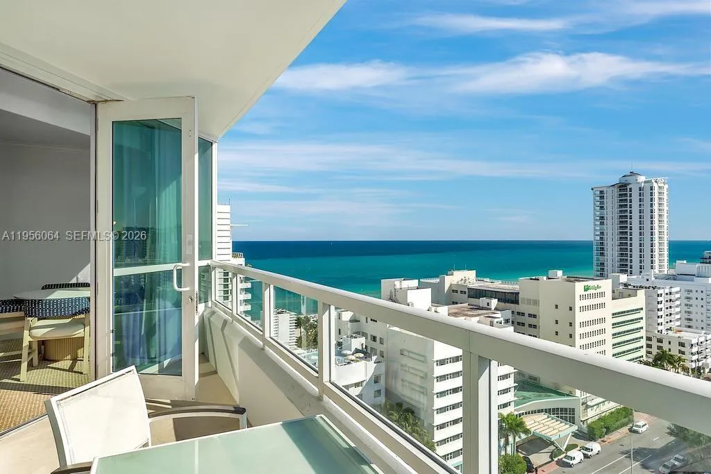 Foto de propiedad en 4401 Collins Avenue 1712, Miami Beach, FL 33140 Miami Beach con MLS# 
