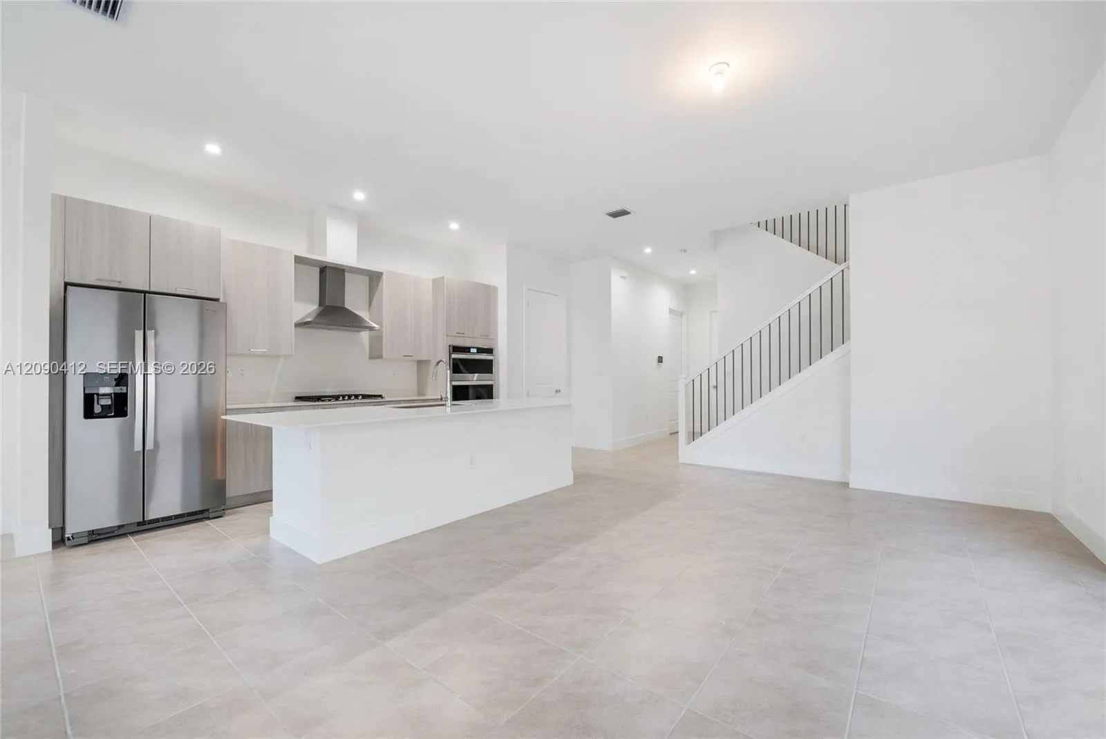 Foto de propiedad en 4408 NW 80th Avenue, Doral, FL 33166 Doral con MLS# 