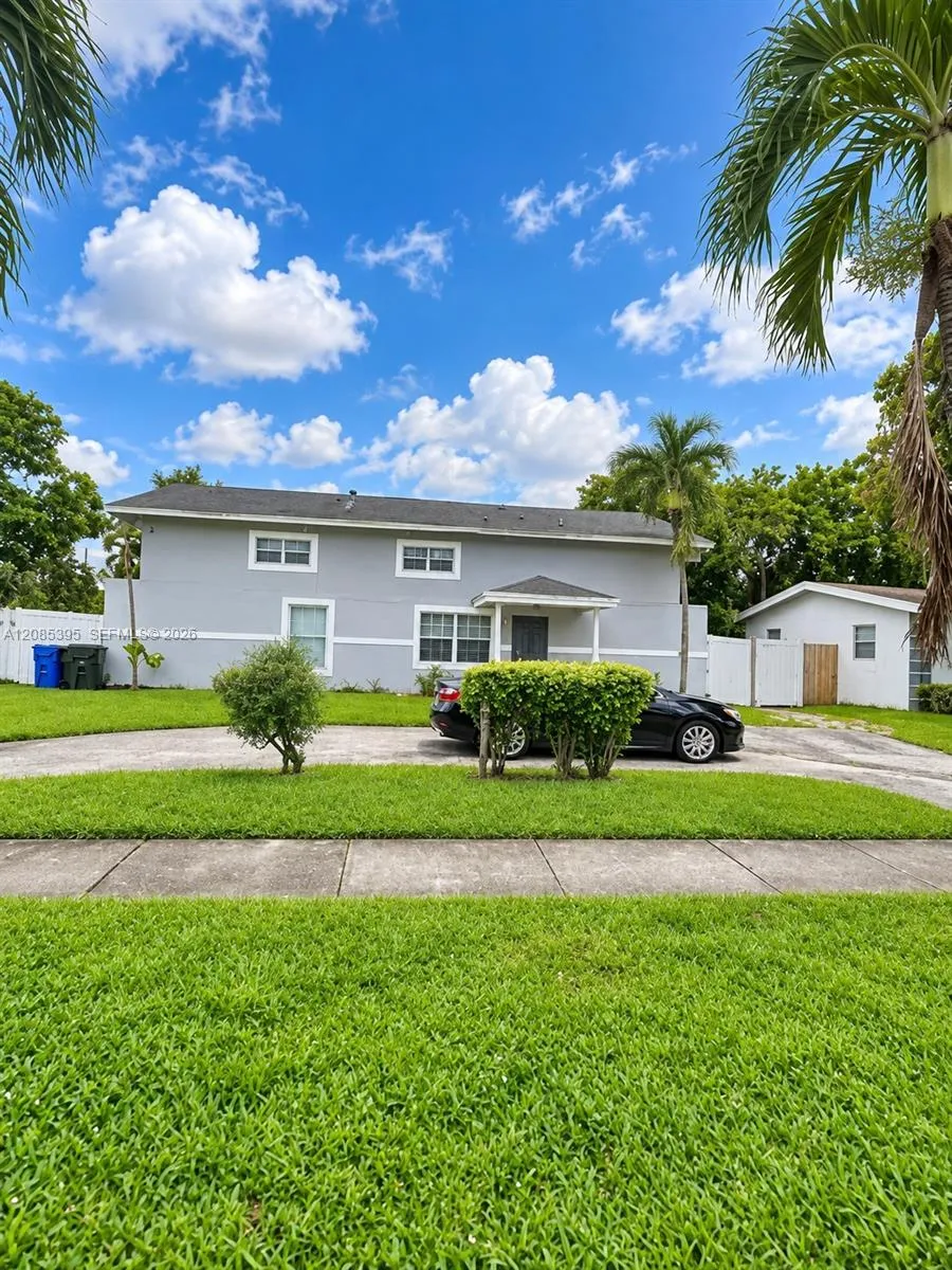 En Venta 4420 NW 37th Street, Lauderdale Lakes, FL 33319, Lauderdale Lakes, FL 33319