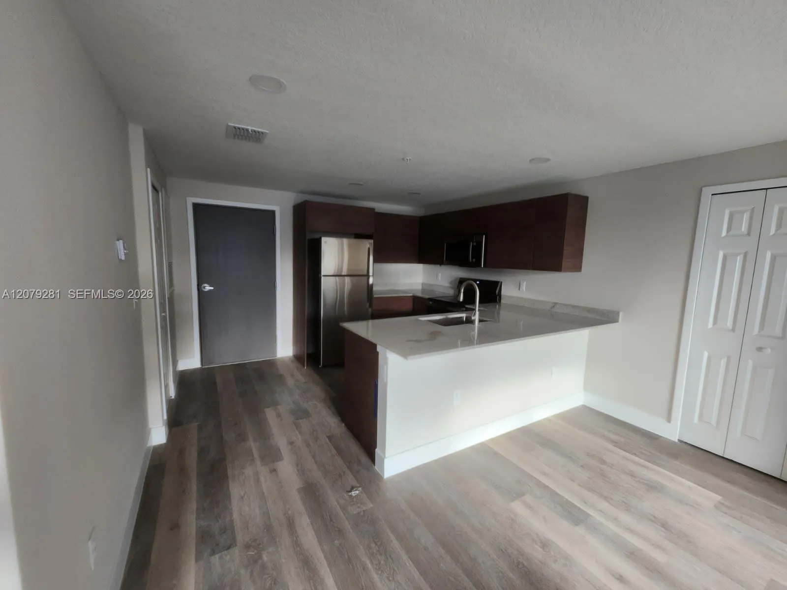 En Renta 4424 S Texas Avenue 212, Orlando, FL 32839, Orlando, FL 32839