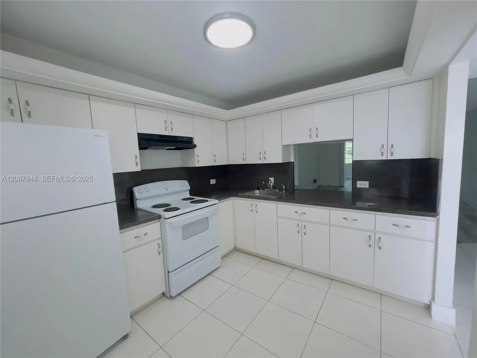 En Venta 443 NE 195th Street 338, Miami, FL 33179, Miami, FL 33179