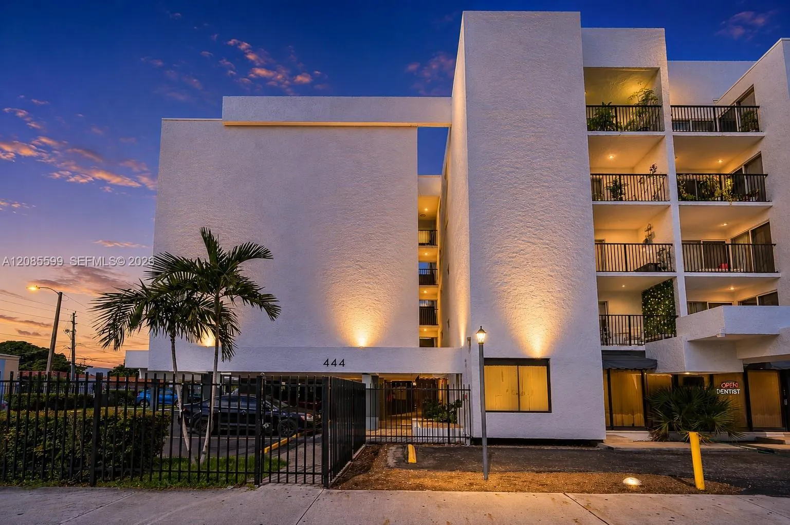En Renta 444 SW 27th Avenue 32, Miami, FL 33135, Miami, FL 33135