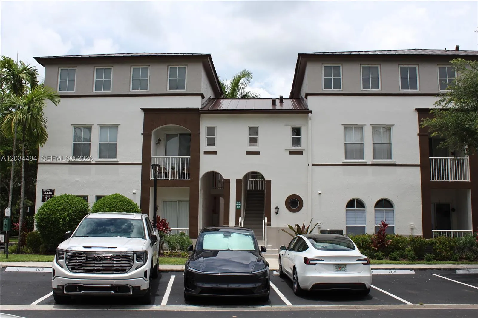 Foto de propiedad en 4445 SW 160th Avenue 205, Miramar, FL 33027 Miramar con MLS# 