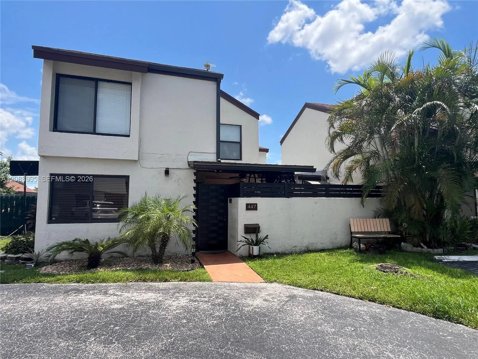 En Renta 447 NW 98th Court, Miami, FL 33172, Miami, FL 33172