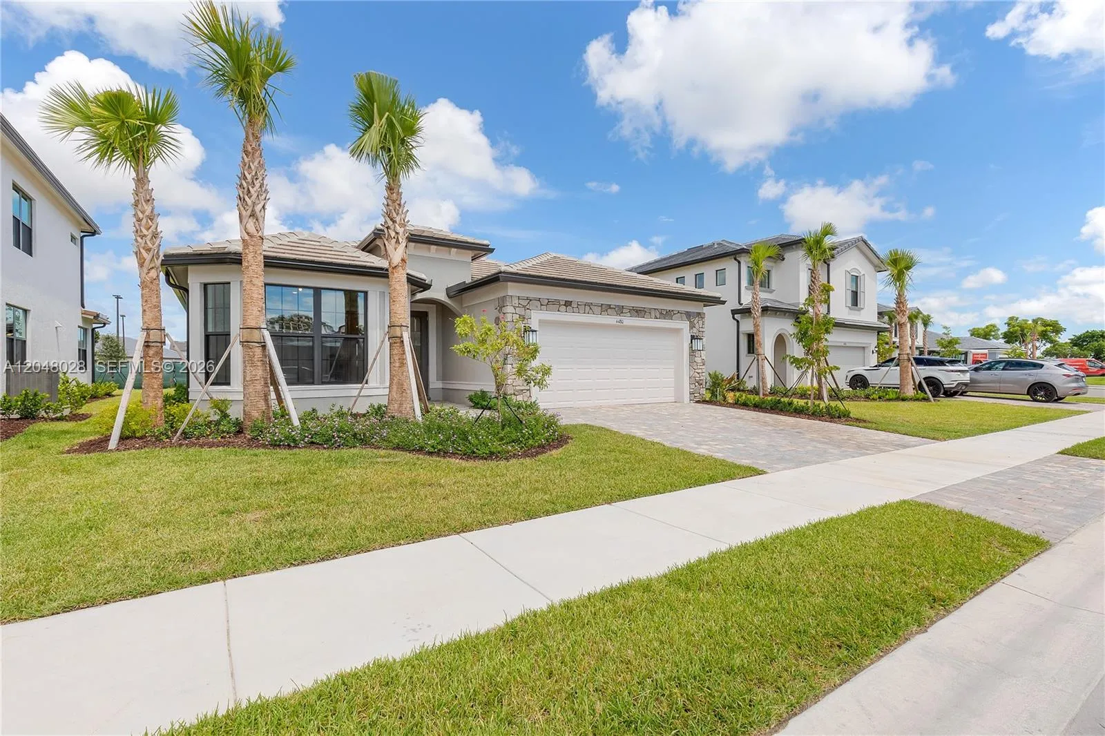 Foto de propiedad en 4480 Gramercy Drive, Oakland Park, FL 33309 Oakland Park con MLS# 