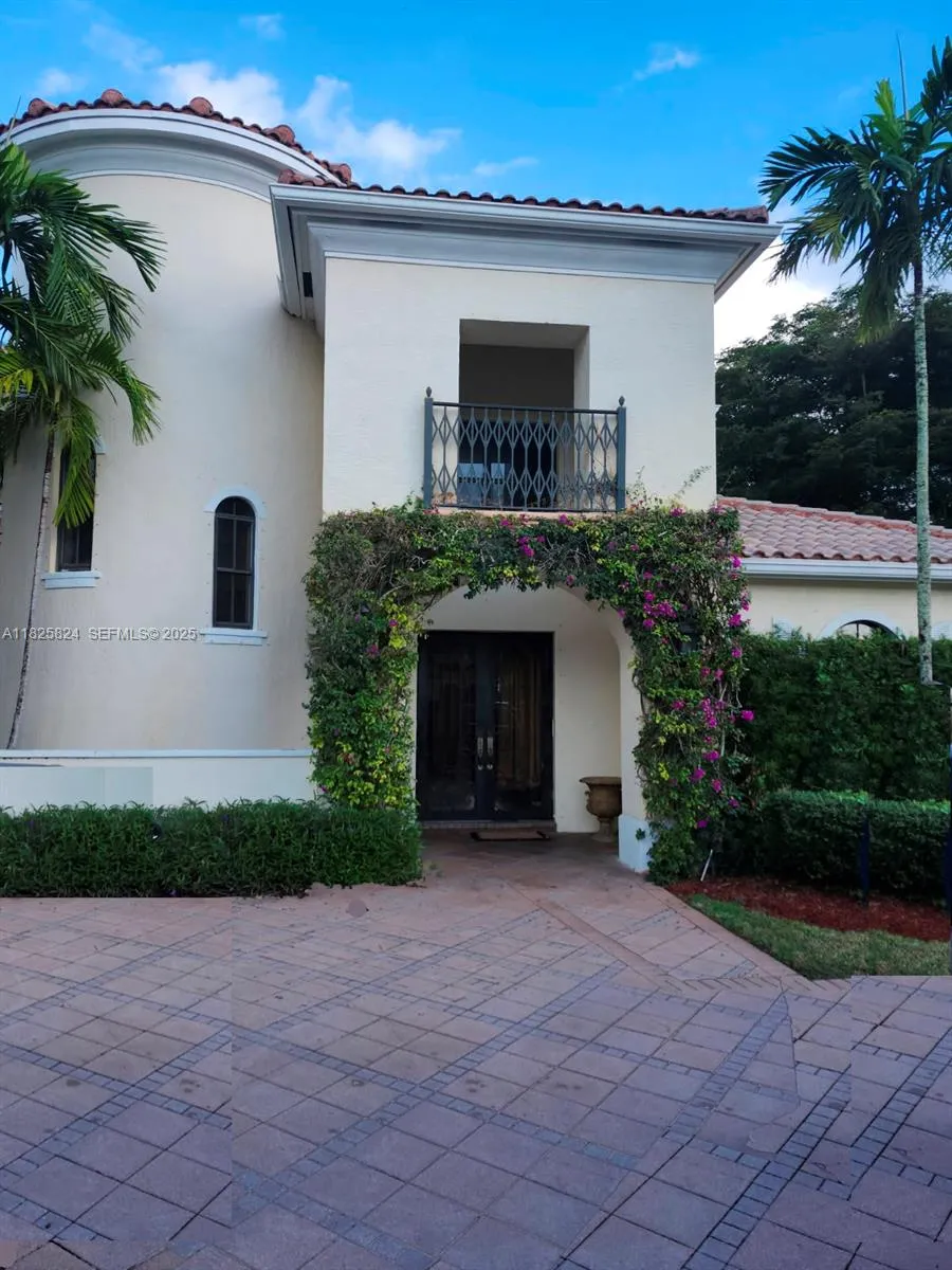 Foto de propiedad en 4490 Island Reef Drive, Wellington, FL 33449 Wellington con MLS# 