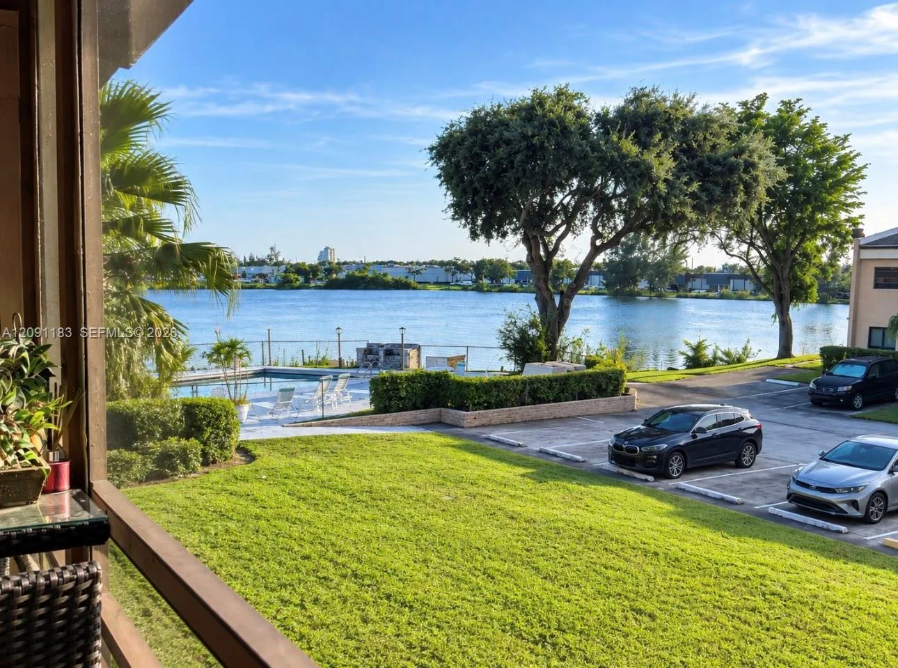 En Venta 4491 Crystal Lake Drive 204B, Deerfield Beach, FL 33064, Deerfield Beach, FL 33064